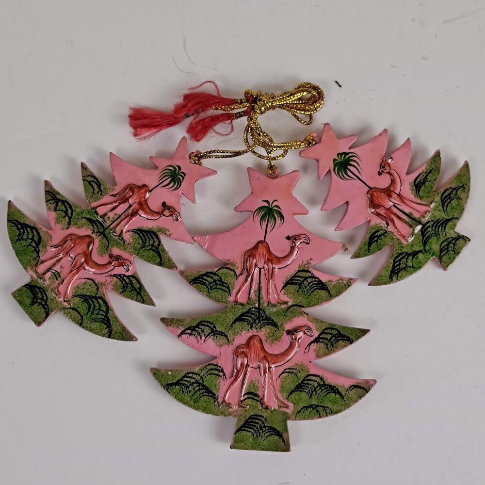 Handmade Set of 3 Graduated Christmas Tree Ornaments Pink Camels Palm Trees NWOT